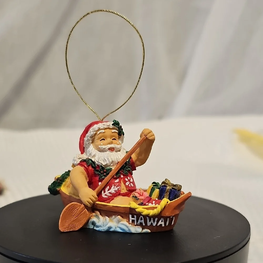 Santa Claus Holiday Ornament And Figurine Set - Multicolor